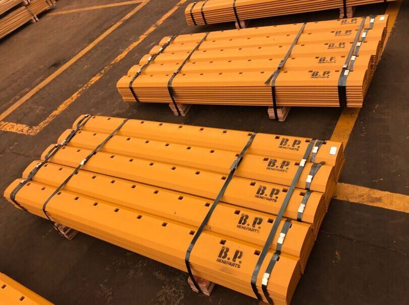 أدوات المشاركة الأرضية ممهدة الطرق Dbf قطع غيار قطع الغيار التعدين الحصول على الصناعة 9W1878 جرافة عالية الكربون الصلب البورون الصلب