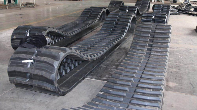 300X109X40W هيكل سفلي عالي الجودة C20r حفارة زاحفة مرفق مسار مطاطي